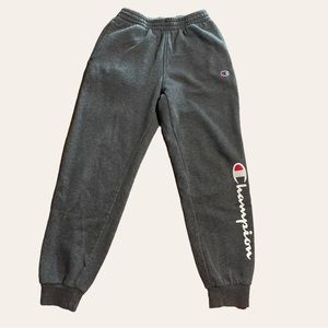 Champion Youth Medium Gray Bottoms